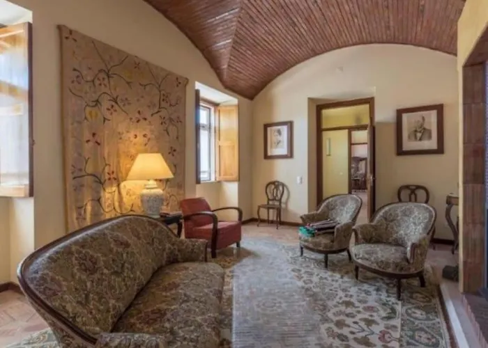 וילה Senhorial - Palace Xix & Privacy & Beach & Old Town אלבופיירה